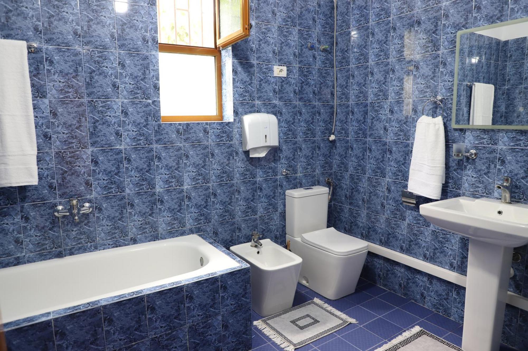 Apartment Xheison ベラト エクステリア 写真