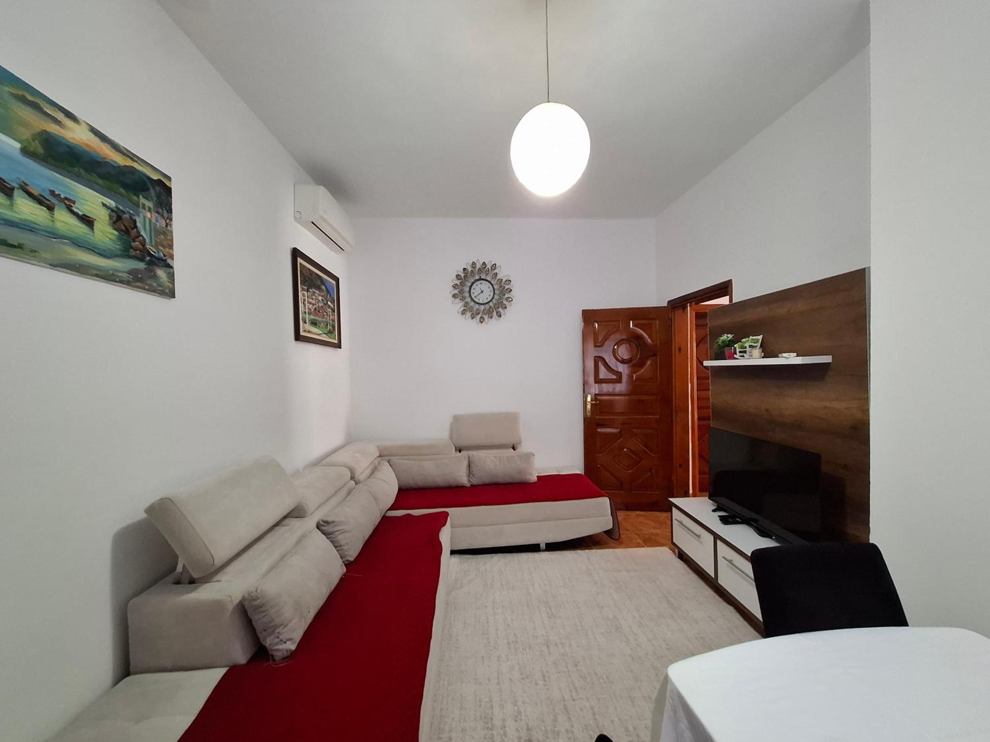 Apartment Xheison ベラト エクステリア 写真
